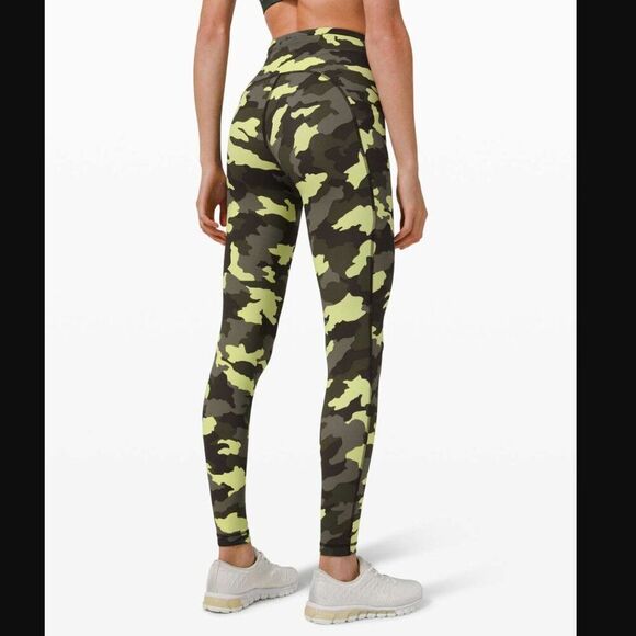 Lululemon Swift Speed High-Rise Tight 28" in green multi | Size 8 - Picture 1 of 16